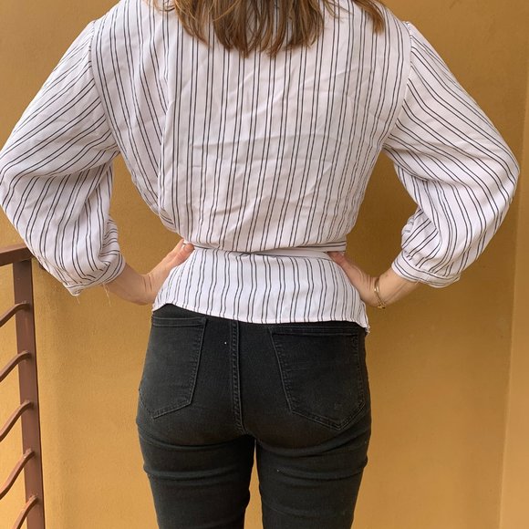 Calvin Klein black and white striped wrap blouse. - Picture 2 of 4